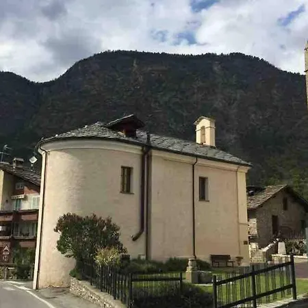 Apartamento J'adoube Pet Friendly Nel Cuore Di Arvier